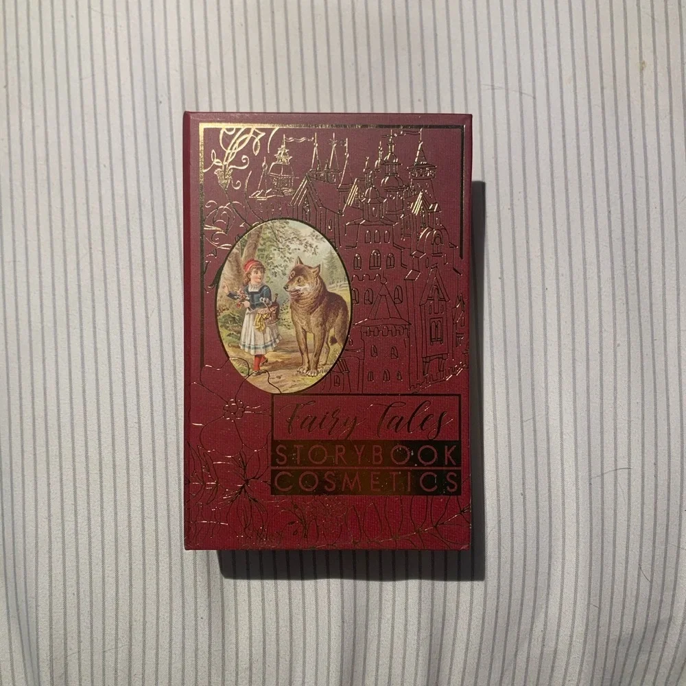 Story Book Cosmetics Red Riding Hood